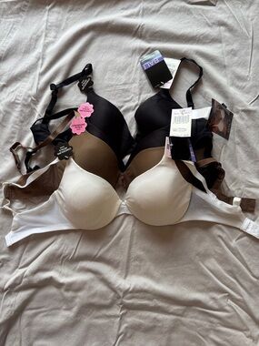 Bali Smooth T-Shirt Bra Trio - Black, Brown, White